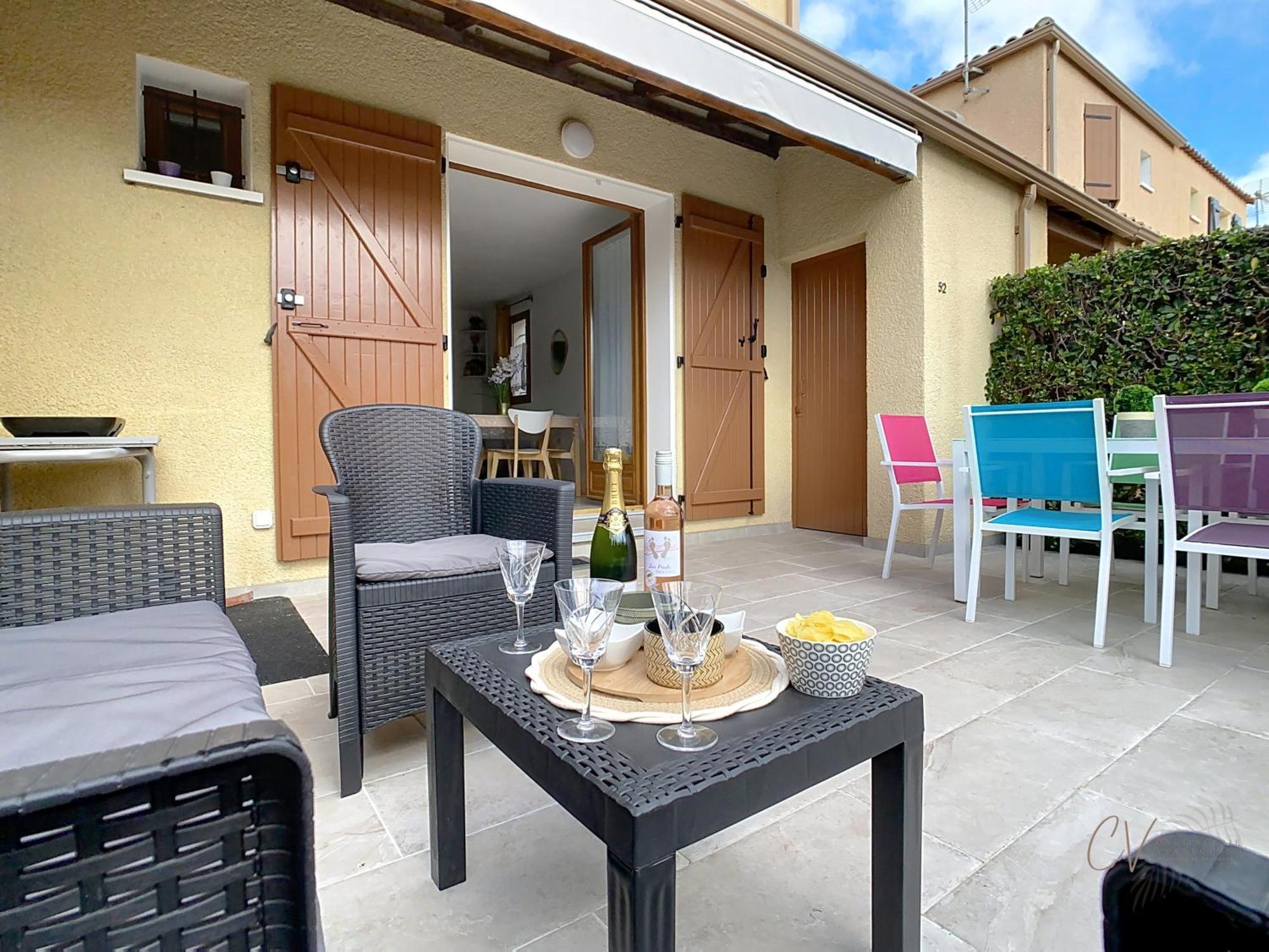 Petit Coin De Paradis Dans Residence Avec Piscine Vias Dış mekan fotoğraf