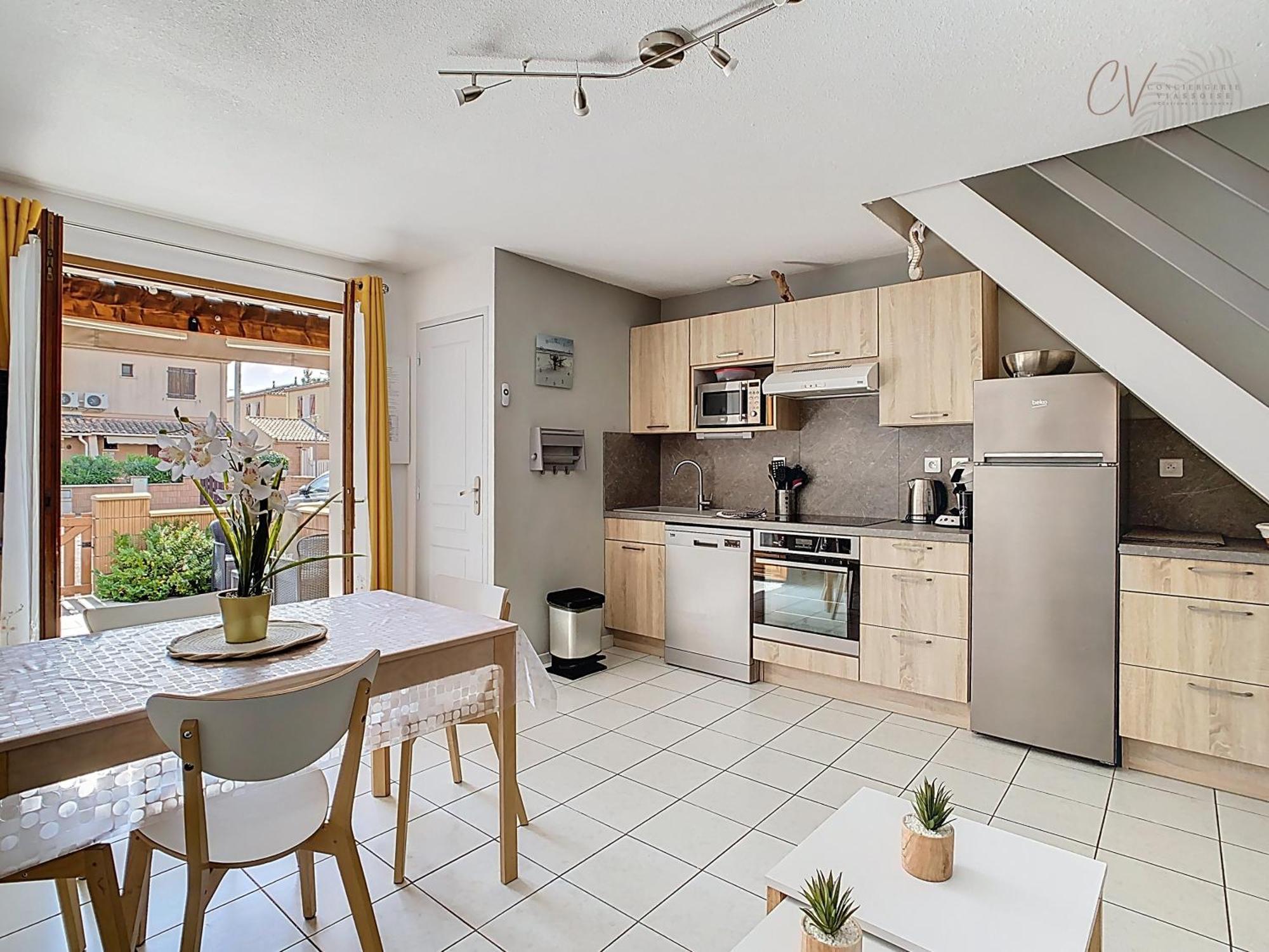 Petit Coin De Paradis Dans Residence Avec Piscine Vias Dış mekan fotoğraf