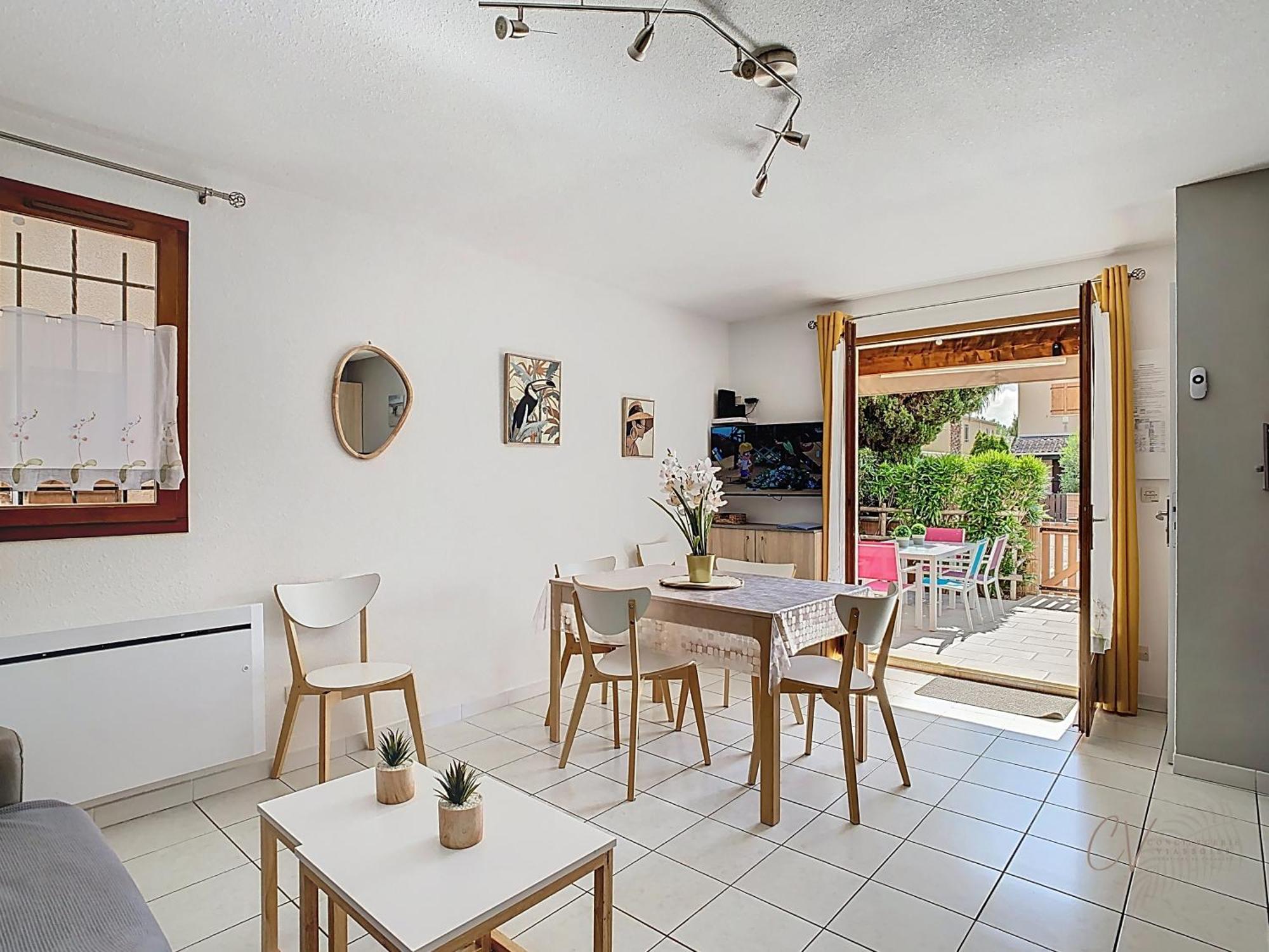 Petit Coin De Paradis Dans Residence Avec Piscine Vias Dış mekan fotoğraf